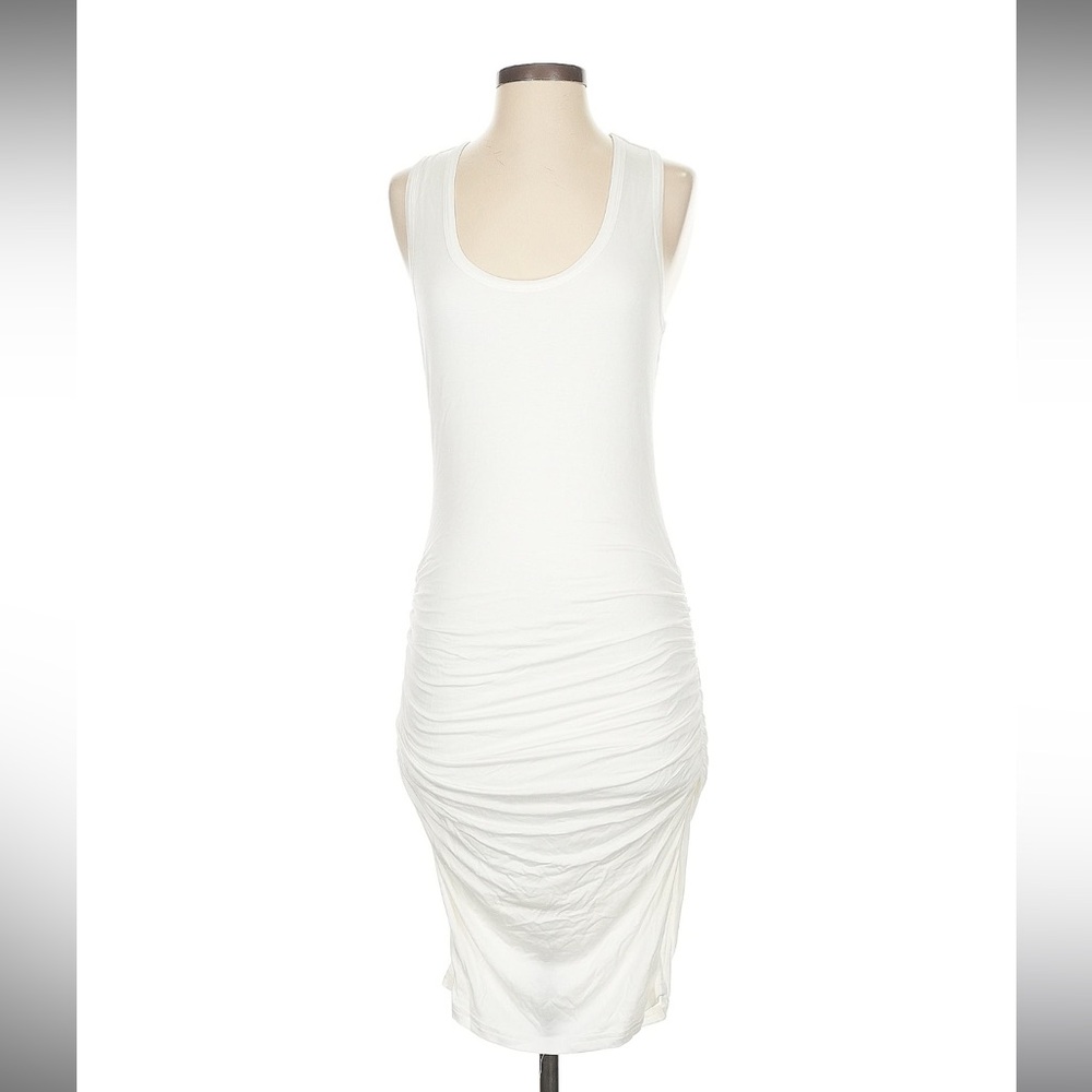 VENUS White XL Sleeveless Fitted Ruched Dress